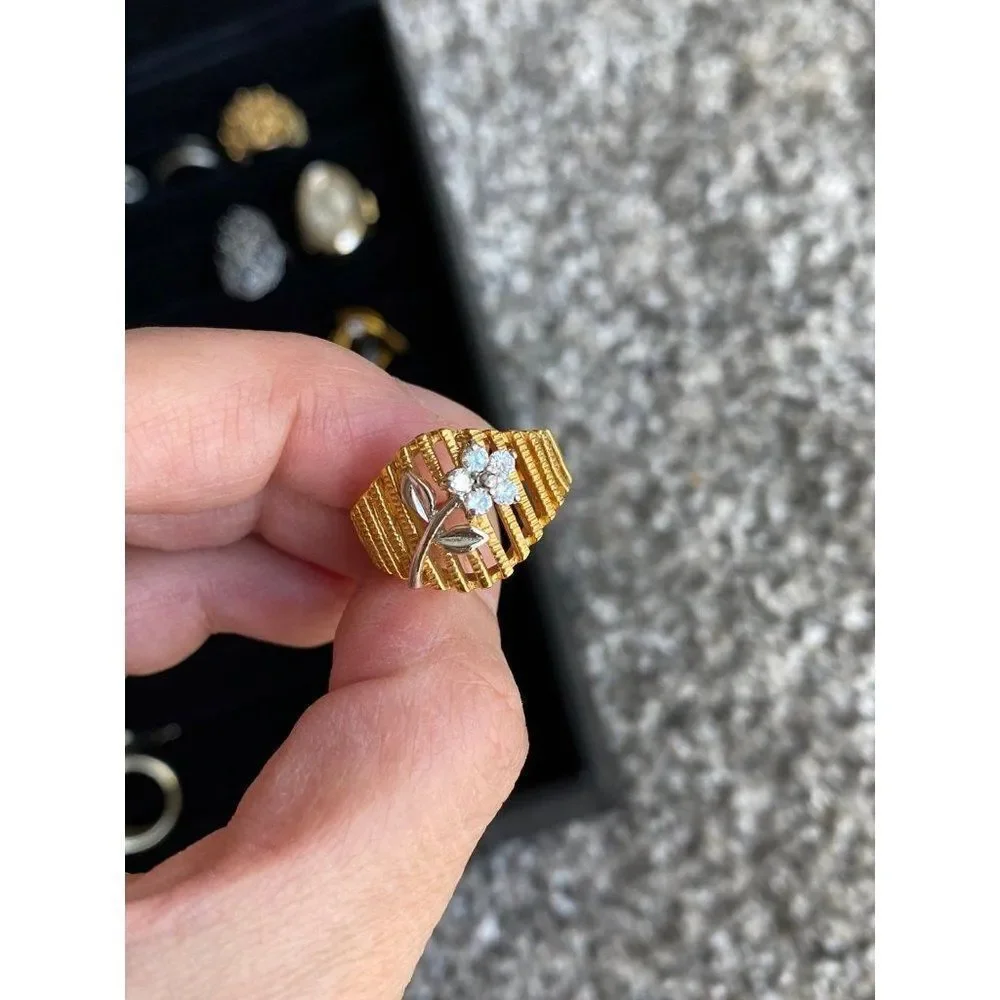 Flower CZ Ring‎